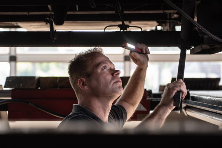 Foto voor de website van deze automonteur