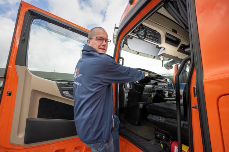 bedrijfsfotografie_zakelijk_portret_chauffeur